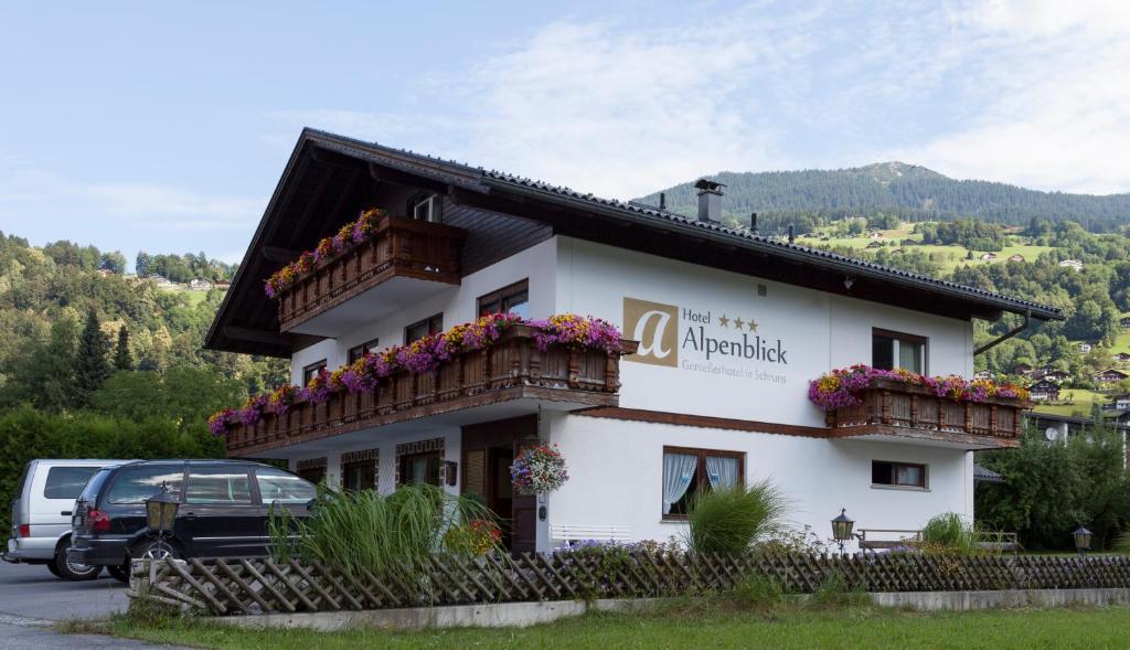 Hotel Alpenblick Schruns Екстериор снимка